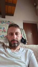 Ciobol — 在 cam4 直播的网络摄像头模特