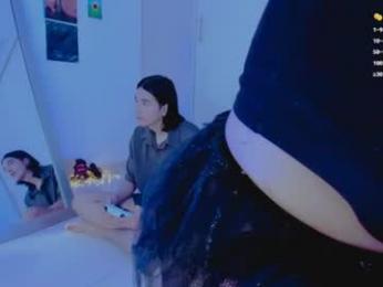 amyy_rouse — 在 chaturbate 直播的网络摄像头模特
