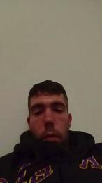 Yeray180 — 在 cam4 直播的网络摄像头模特