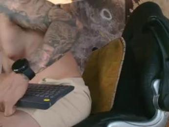 camiloalvarezzz3 — Chaturbate stream photo (Sep 2026)
