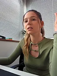 lucie_mehott — 在 stripchat 直播的网络摄像头模特