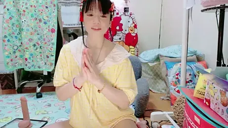 renapiyon8182 — 在 stripchat 直播的网络摄像头模特