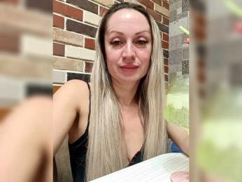 Turboboost777 — 在 bongacams 直播的网络摄像头模特