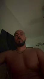 corrado94iclou3 — 在 cam4 直播的网络摄像头模特
