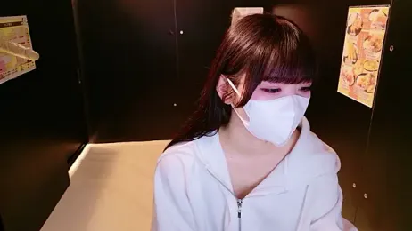 siorin_18 — 在 stripchat 直播的网络摄像头模特