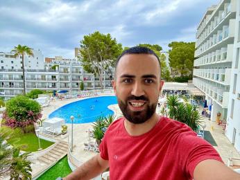 AmirHussein — 在 livejasmin 直播的网络摄像头模特