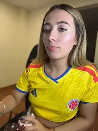 kloe__t18 — Stripchat stream photo (Jul 2026)