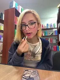 SweetBunnyGF — Stripchat stream photo (May 2026)
