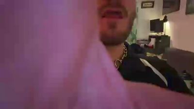 DocileParis23 — Cam4 stream photo (Nov 2025)