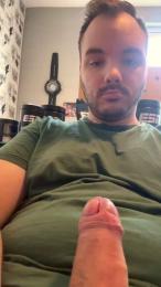 Jeroexx1 — Cam4 stream photo (Aug 2026)