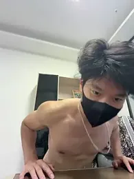 SSSS_88 — 在 stripchat 直播的网络摄像头模特