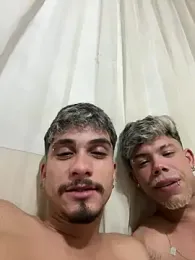 Uchihaxxx — 在 stripchat 直播的网络摄像头模特