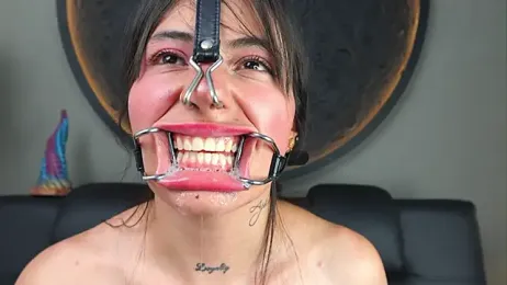 miss_sharlotte18 — Stripchat stream photo (Nov 2025)