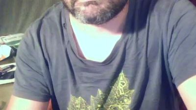 salamanca1982 — 在 cam4 直播的网络摄像头模特