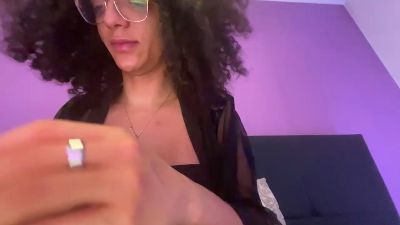 MillaB — Cam4 profile photo