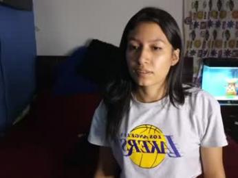 tony_and_sophia — 在 chaturbate 直播的网络摄像头模特