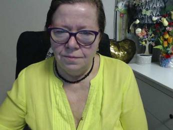 flirty-adele — Bongacams profile photo