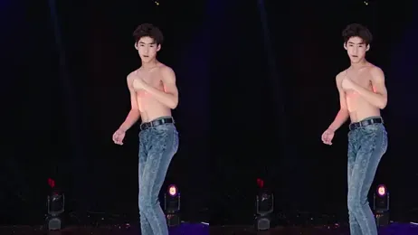 EXO-ONE — 在 stripchat 直播的网络摄像头模特