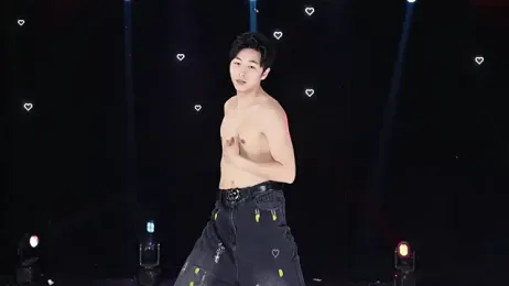 EXO-ONE — 在 stripchat 直播的网络摄像头模特