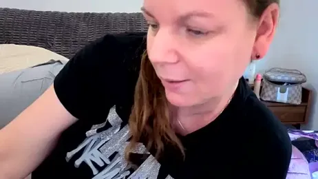 Aussiecougar — Stripchat stream photo (Jul 2026)
