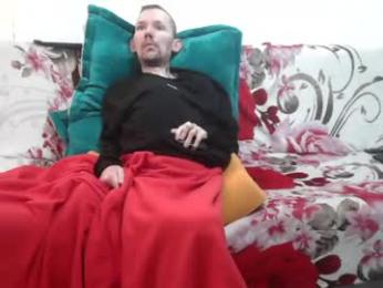 frenchroulette — 在 chaturbate 直播的网络摄像头模特