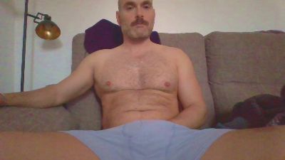 ShowIt157 — 在 cam4 直播的网络摄像头模特