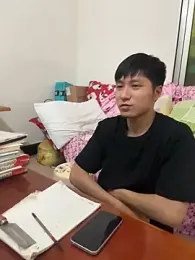 kissbaby-699 — 在 stripchat 直播的网络摄像头模特