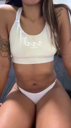 claudiaaa001 — Cam4 stream photo (May 2026)