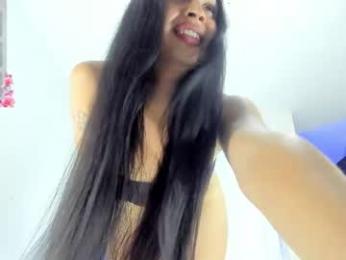 issalovexxx — Chaturbate stream photo (Apr 2026)