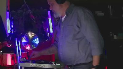 1st_omen — 在 cam4 直播的网络摄像头模特