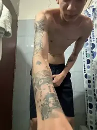 Luck__090 — 在 stripchat 直播的网络摄像头模特