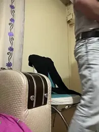 ibrm555 — 在 stripchat 直播的网络摄像头模特