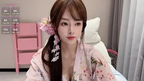 -ov-er- — Stripchat stream photo (May 2026)