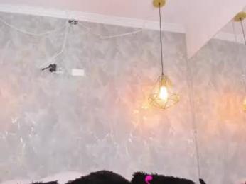 danaandthamaraangels — Chaturbate stream photo (Aug 2026)