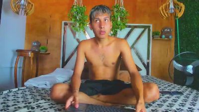 gaze_dream — Cam4 stream photo (Jun 2026)