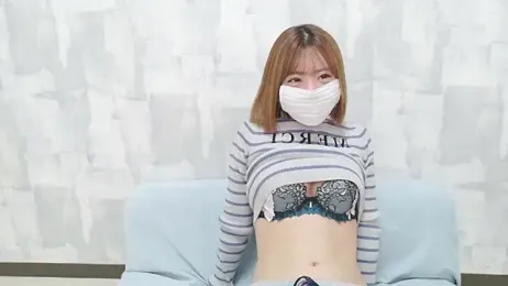 momo_love_ — Stripchat stream photo (Apr 2026)