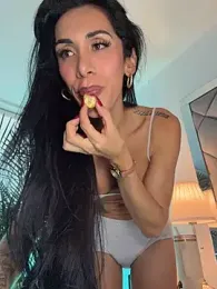 morganaramirez — 在 stripchat 直播的网络摄像头模特