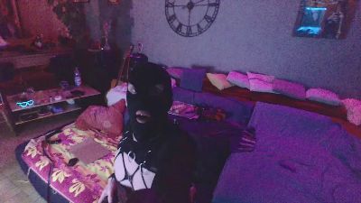 Partyfunhot — 在 cam4 直播的网络摄像头模特