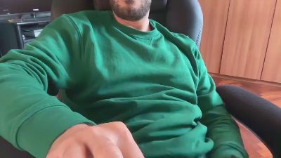 alanempe — 在 cam4 直播的网络摄像头模特