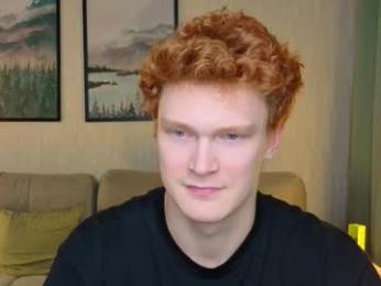 chem1ko — 在 chaturbate 直播的网络摄像头模特