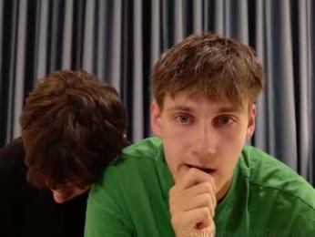 howardkottam — 在 chaturbate 直播的网络摄像头模特