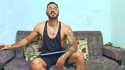 thebadboys01 — 在 cam4 直播的网络摄像头模特