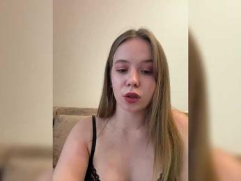 mariaaa-1 — 在 bongacams 直播的网络摄像头模特