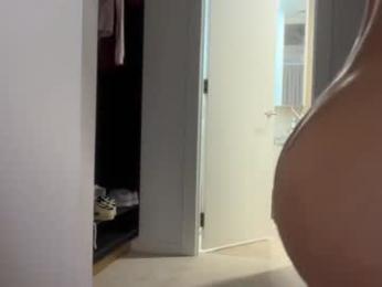 ava_delightt — 在 chaturbate 直播的网络摄像头模特