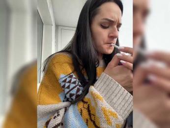 -Briana-LX- — 在 bongacams 直播的网络摄像头模特