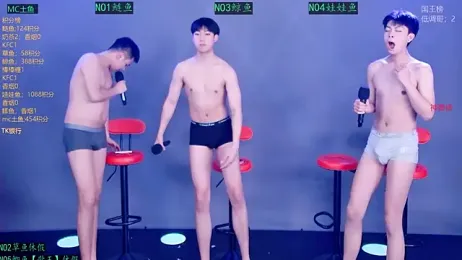 Spirit-0001 — 在 stripchat 直播的网络摄像头模特