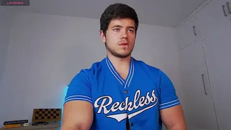 Arilas_ — 在 stripchat 直播的网络摄像头模特