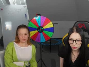 livehub054 — 在 chaturbate 直播的网络摄像头模特