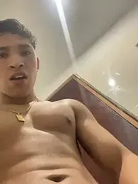 jewelcharm — Stripchat stream photo (Aug 2026)