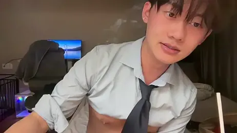 iambennet — 在 stripchat 直播的网络摄像头模特